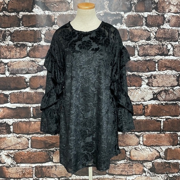 Love Rich Dress Womens Small S Black NWT Velvety & Blushing Ruffles Mini Floral - Picture 5 of 16